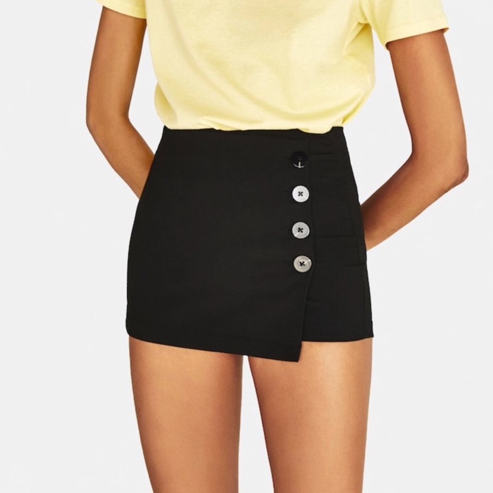 Brand new stretchy mini skort